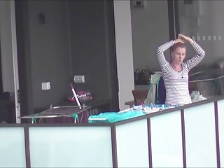 بچه ها فیلم های سینمایی سکسی جدید یک زن چک را در دو سوراخ می کنند.